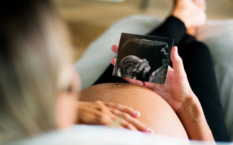 Ser madre después de los 40 años: Riesgos del embarazo y mejores tratamientos